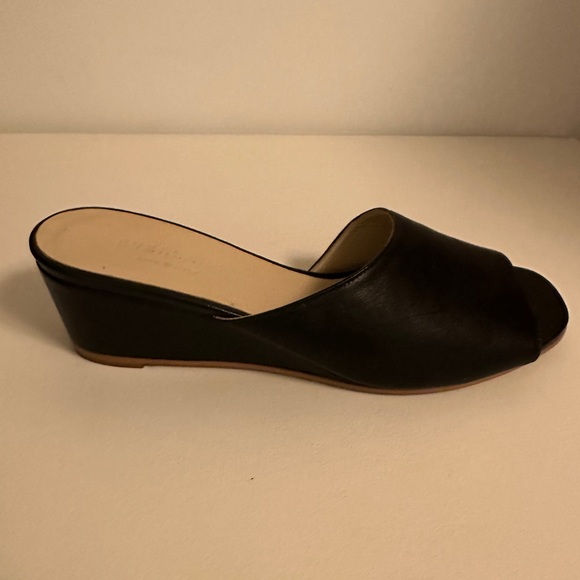 Everlane The Wedge Slide Sandal - 7.5 - Picture 9 of 9
